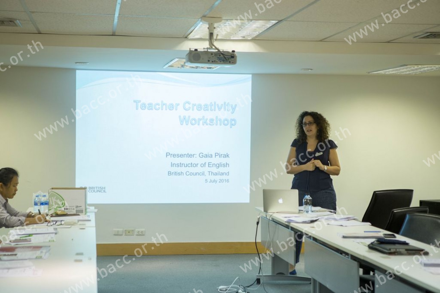 กิจกรรมการศึกษานิทรรศการ “ไทยเนตร” : Teacher’s Creativity Workshop กิจกรรมการอบรมครูผู้สอนระดับชั้นประถม มัธยม หรือบุคคลทั่วไปที่สนใจ (5-7-59)